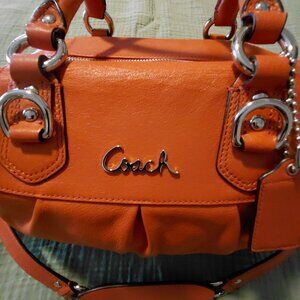 Coach Classic 2010s Leather Satchel